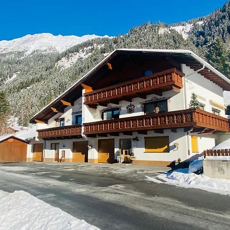 Haus Marita Apartamento Sankt Leonhard im Pitztal Exterior foto