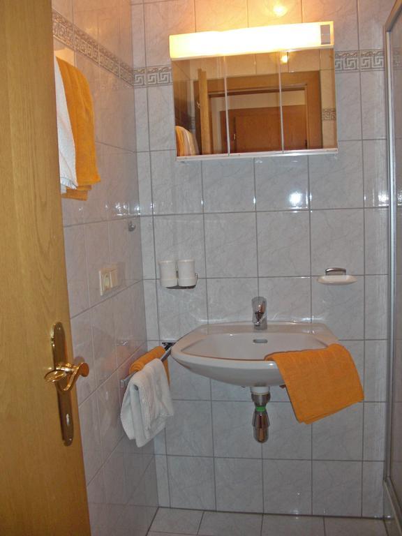Haus Marita Apartamento Sankt Leonhard im Pitztal Quarto foto